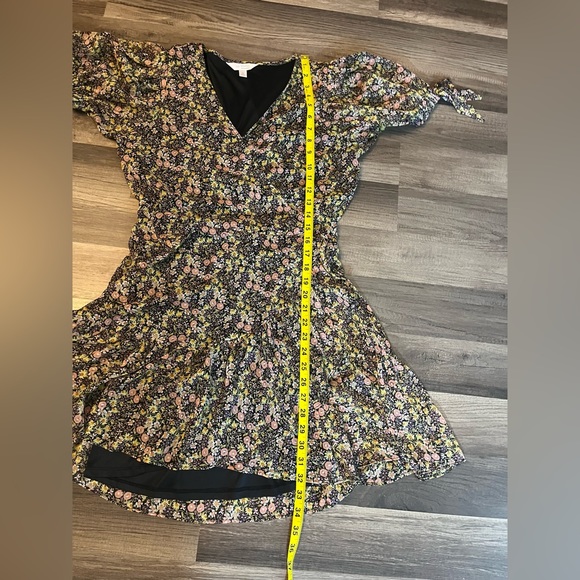 Lauren Conrad Brown Floral Button Side Mini Wrap Dress SZ M - Picture 13 of 15